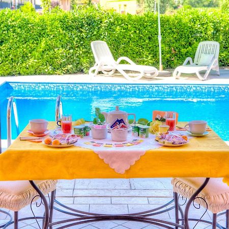 B&B Villa Gloriana Sona Kültér fotó